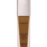 Elizabeth Arden Flawless Finish Skincaring Foundation 30ml - 550N