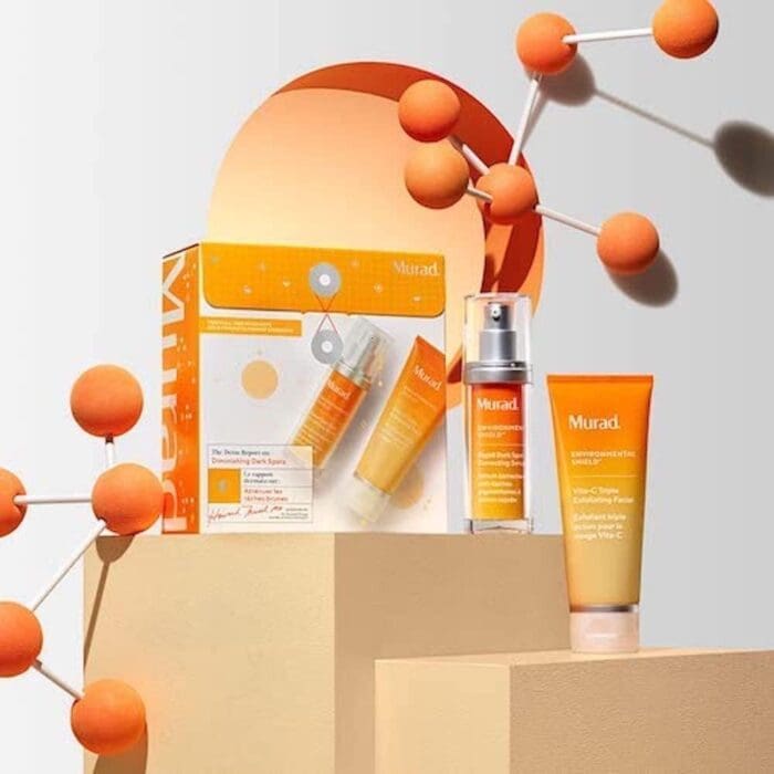 Murad The Derm Report Diminishing Dark Spots Gift Set 30ml Correcting Serum + 80 Face Exfoliator (This gift set contains:1x 30ml Rapid Dark Spot Correcting Serum1x 80ml Vita-C Triple Exfoliating Facial) - Image 3