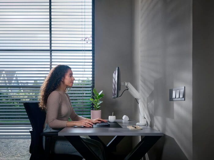 One For All DM4120 Solid Line Single Monitor Mount - White - Image 7