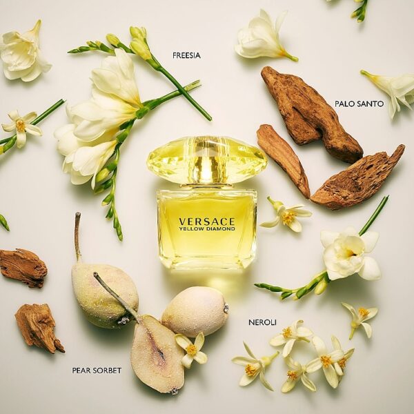 Versace Yellow Diamond Eau de Toilette 30ml Spray - Image 3